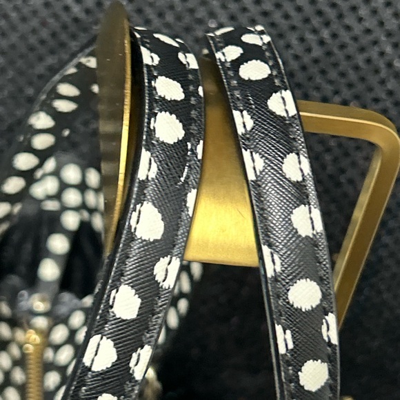 kate spade Black and White Dot Tote Approx. 16 x 9.5 x 5 - Picture 10 of 14
